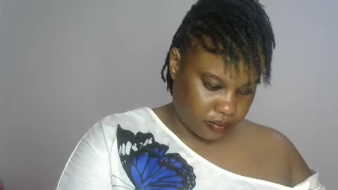 Snapshot of bigboobies_bum chatting on 11, 1, 2026 bigboobies_bum online show from 11, 1, 2026