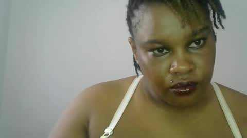 Snapshot of bigboobies_bum chatting on 12, 1, 2026 bigboobies_bum online show from 12, 1, 2026