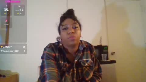 Snapshot of bigboobs_bouncin chatting on 5, 12, 2024 Ashley online show from 5, 12, 2024