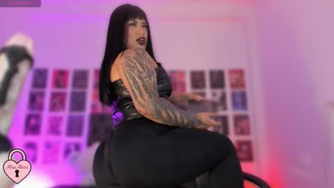 bigboobs cloe online show from 19, 10, 2025