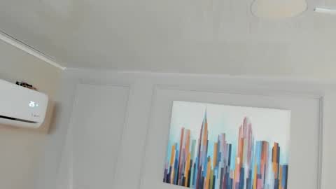   online show from 31, 10, 2025