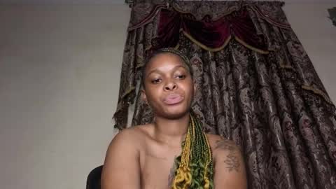 Lucy online show from 14, 12, 2025