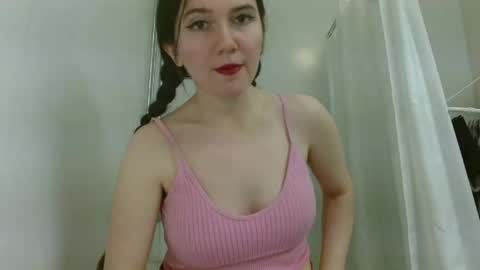 Isabella online show from 29, 3, 2026