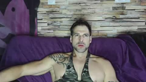 Snapshot of bigboyband chatting on 5, 12, 2024 Bigboyband online show from 5, 12, 2024