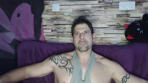 Snapshot of bigboyband chatting on 20, 2, 2025 Bigboyband online show from 20, 2, 2025