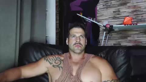 Snapshot of bigboyband chatting on 9, 9, 2025 Bigboyband online show from 9, 9, 2025