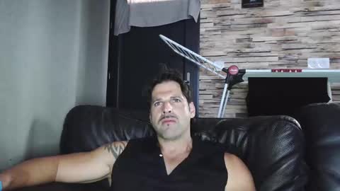 Snapshot of bigboyband chatting on 28, 9, 2025 Bigboyband online show from 28, 9, 2025