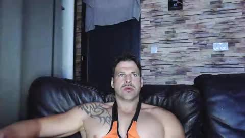 Snapshot of bigboyband chatting on 16, 10, 2025 Bigboyband online show from 16, 10, 2025