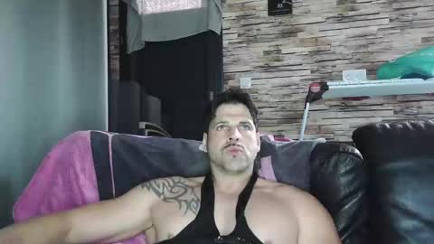 Snapshot of bigboyband chatting on 11, 1, 2026 Bigboyband online show from 11, 1, 2026