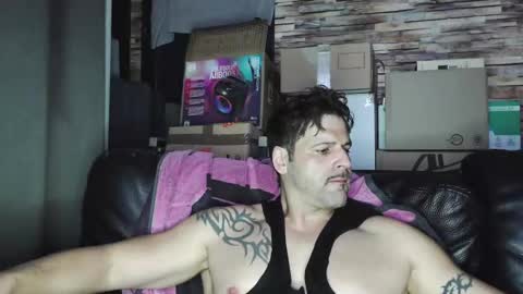 Snapshot of bigboyband chatting on 28, 2, 2026 Bigboyband online show from 28, 2, 2026