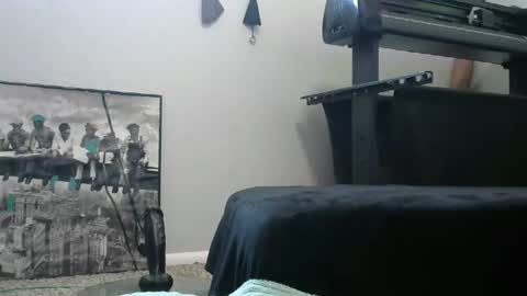 Snapshot of bigboybigbutt69 chatting on 29, 11, 2025 bigboybigbutt69 online show from 29, 11, 2025