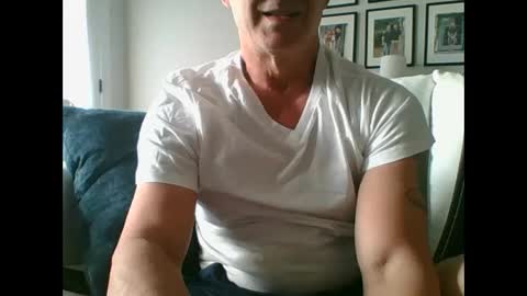 Snapshot of bigbravo337 chatting on 9, 11, 2025 bigbravo337 online show from 9, 11, 2025