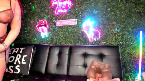 bigbuttsarena online show from 20, 12, 2024