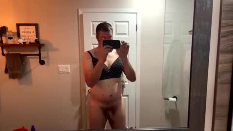 Snapshot of bigcam3cummins chatting on 4, 2, 2025 bigcam3cummins online show from 4, 2, 2025