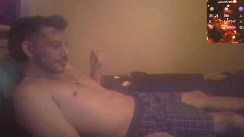 Jon - Im Straight online show from 9, 3, 2025