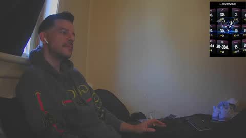 Jon - Im Straight online show from 14, 10, 2025