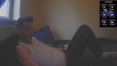 Jon - Im Straight online show from 1, 11, 2025