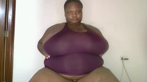 Snapshot of bigchocotities chatting on 2, 2, 2026 bigchocotities online show from 2, 2, 2026