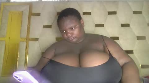 Snapshot of bigchocotities chatting on 24, 2, 2026 bigchocotities online show from 24, 2, 2026