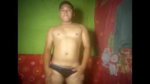 Snapshot of bigcock_cummer chatting on 2, 4, 2026 bigcock_cummer online show from 2, 4, 2026