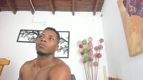 Snapshot of bigcock_latin01 chatting on 8, 1, 2025 sexy muscle online show from 8, 1, 2025