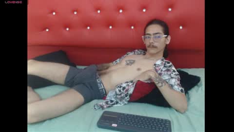 Snapshot of bigcock_robert chatting on 15, 6, 2026 ROBB online show from 15, 6, 2026