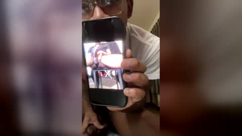 Snapshot of bigcockjohn36 chatting on 6, 1, 2026 bigcockjohn36 online show from 6, 1, 2026