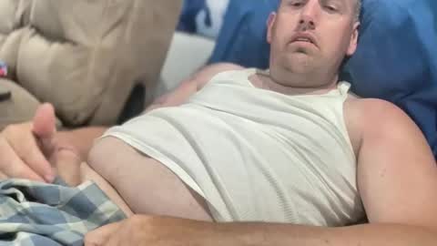 bigcocksuckingslut online show from 19, 5, 2026