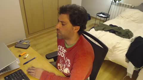 bigcok35spain online show from 15, 2, 2025