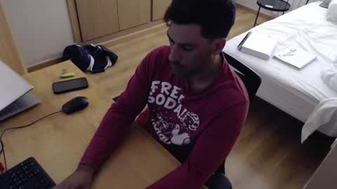 bigcok35spain online show from 22, 9, 2025