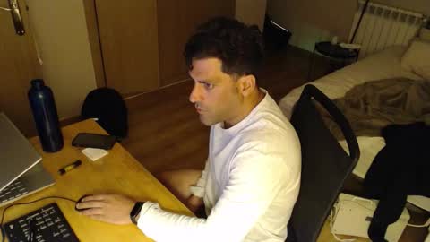 bigcok35spain online show from 28, 9, 2025