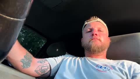 Snapshot of bigd886933 chatting on 14, 9, 2025 HoosierDaddy3i7 online show from 14, 9, 2025