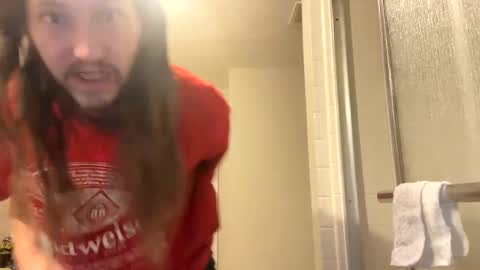 Snapshot of bigdickdaddy42023 chatting on 5, 2, 2025 Rooster P online show from 5, 2, 2025