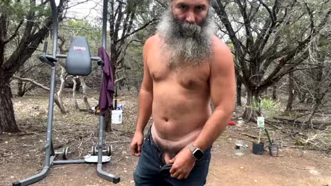 Snapshot of bigdickedbi chatting on 25, 12, 2024 Bearded Dad online show from 25, 12, 2024