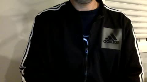 Bigdickshowoff9877 online show from 18, 6, 2026