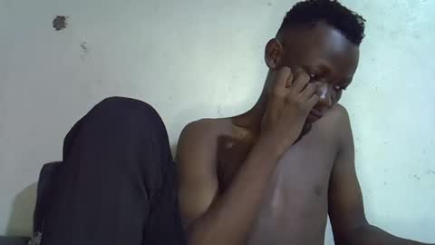 Snapshot of bigfeet9999 chatting on 5, 3, 2025 Ask in pvt online show from 5, 3, 2025