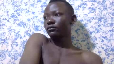 Snapshot of bigfeet9999 chatting on 4, 11, 2025 Ask in pvt online show from 4, 11, 2025