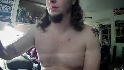 biggerisbetter21 online show from 6, 1, 2025