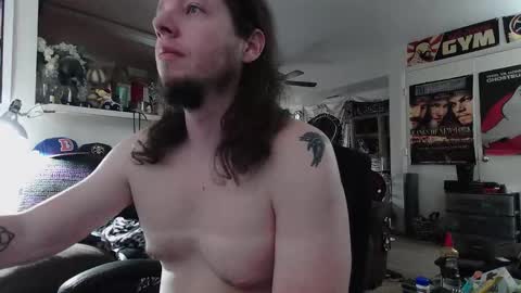 biggerisbetter21 online show from 9, 10, 2025