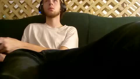 Snapshot of biggestboiiii chatting on 11, 3, 2025 biggestboiiii online show from 11, 3, 2025