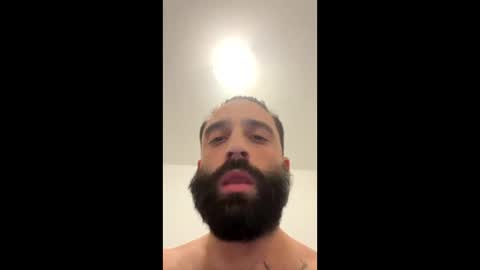 Snapshot of biggestdickyet chatting on 28, 11, 2025 biggestdickyet online show from 28, 11, 2025