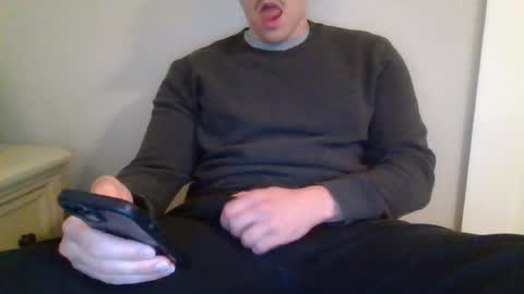 Snapshot of biggooner01 chatting on 12, 7, 2026 BigGooner01 online show from 12, 7, 2026