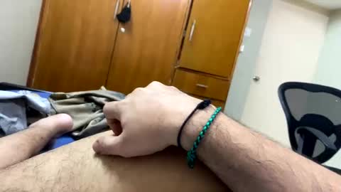 Snapshot of bighandsomesatisfy chatting on 28, 12, 2024 bighandsomesatisfy online show from 28, 12, 2024