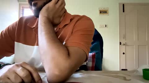 Snapshot of bighandsomesatisfy chatting on 27, 1, 2025 bighandsomesatisfy online show from 27, 1, 2025