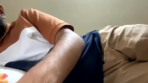 Snapshot of bighandsomesatisfy chatting on 27, 1, 2025 bighandsomesatisfy online show from 27, 1, 2025