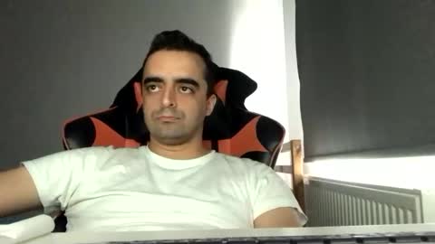 Snapshot of bighead3dcock chatting on 12, 11, 2025 bighead3dcock online show from 12, 11, 2025