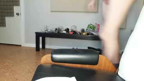 bighugecum543 online show from 26, 6, 2026
