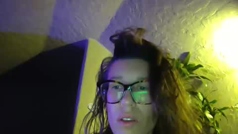 Bigkitties online show from 11, 11, 2025