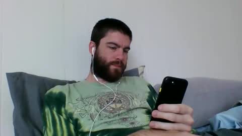 Snapshot of bigmag23 chatting on 9, 11, 2025 bigmag23 online show from 9, 11, 2025