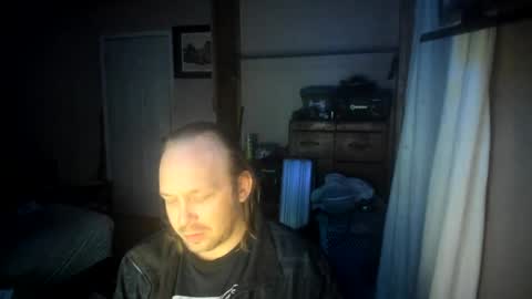 bigmike20129020 online show from 4, 1, 2025